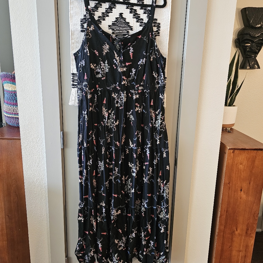 Torrid maxi dress sz 2